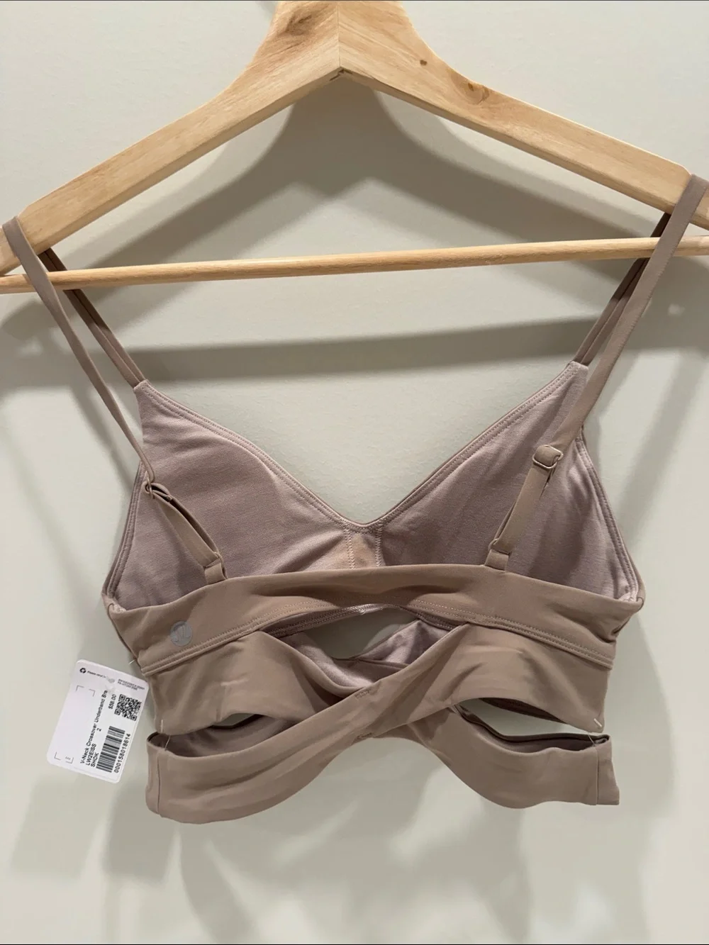 Lululemon V-Neck Crossover Underband Bra